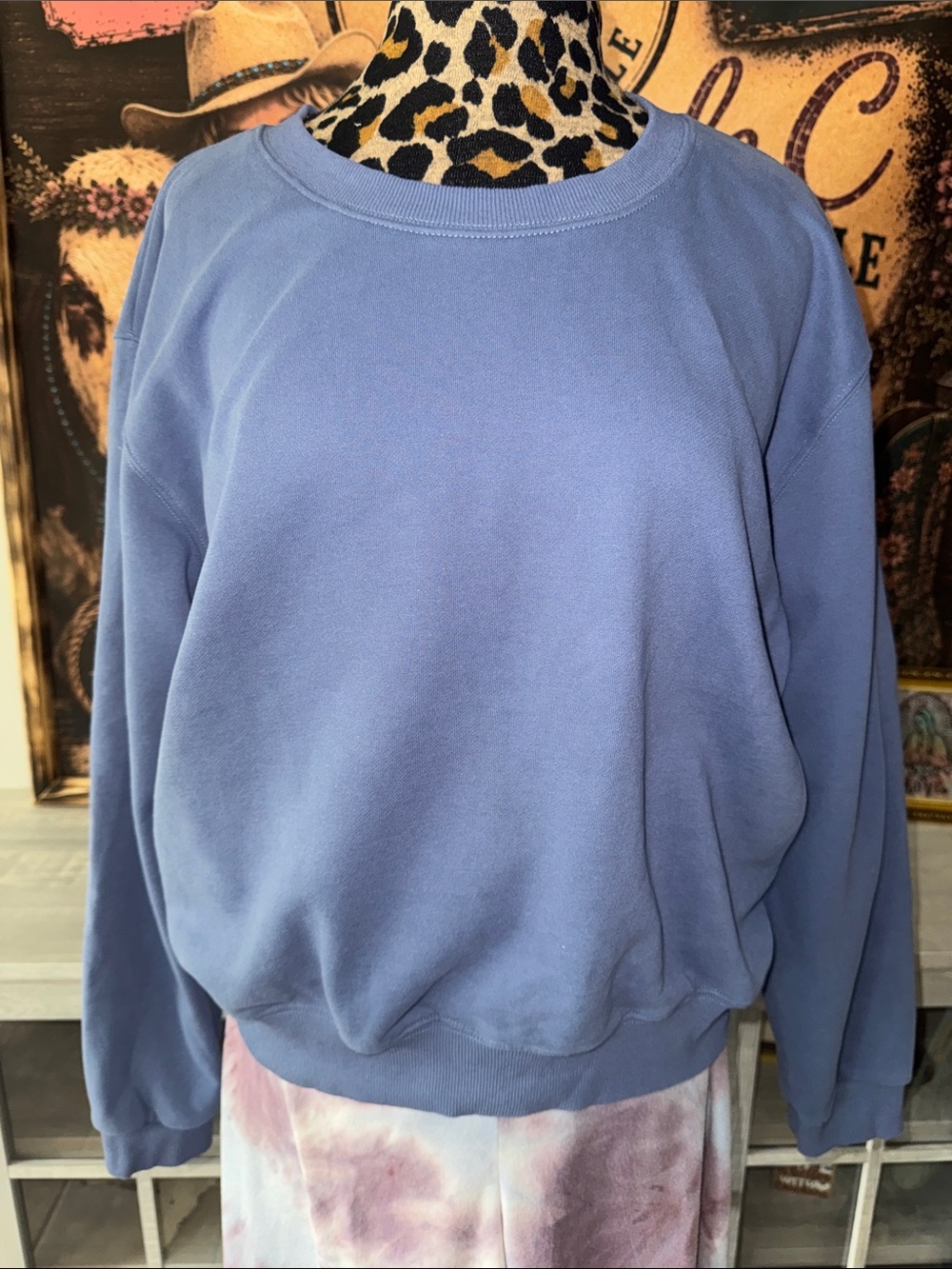 MOCO BOUTIQUE Classic Women's Crewneck Sweater in Dusty Blue  Size XL